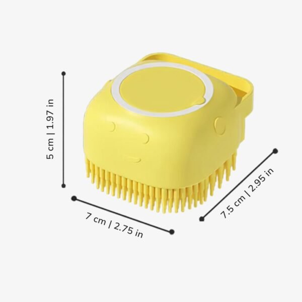 Pet Bath Brush with Shampoo Dispenser Size Pet Bath Brush with Shampoo Dispenser Size